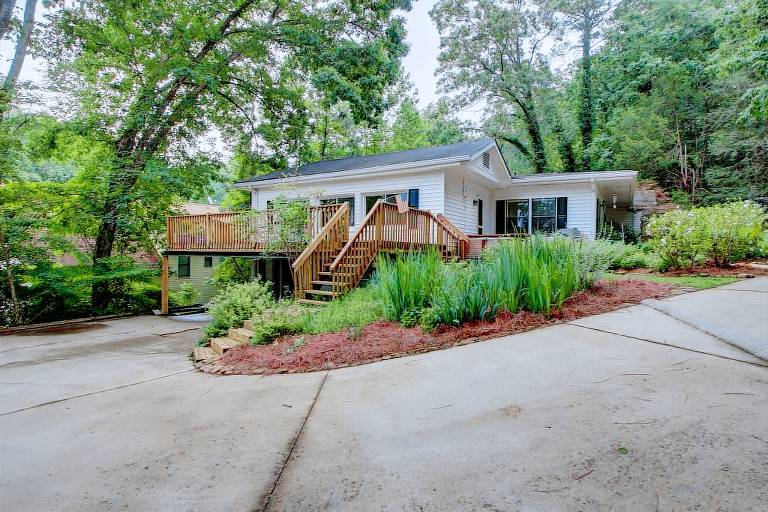 Cabin  Flowery Branch