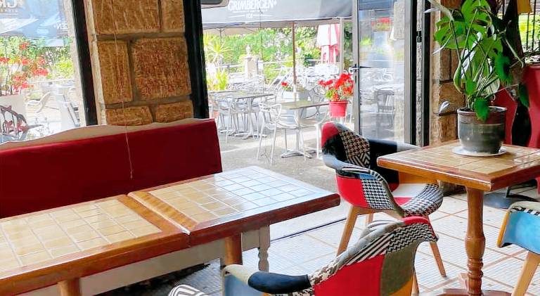 Logis Hotel Deshors-Foujanet — photo 5