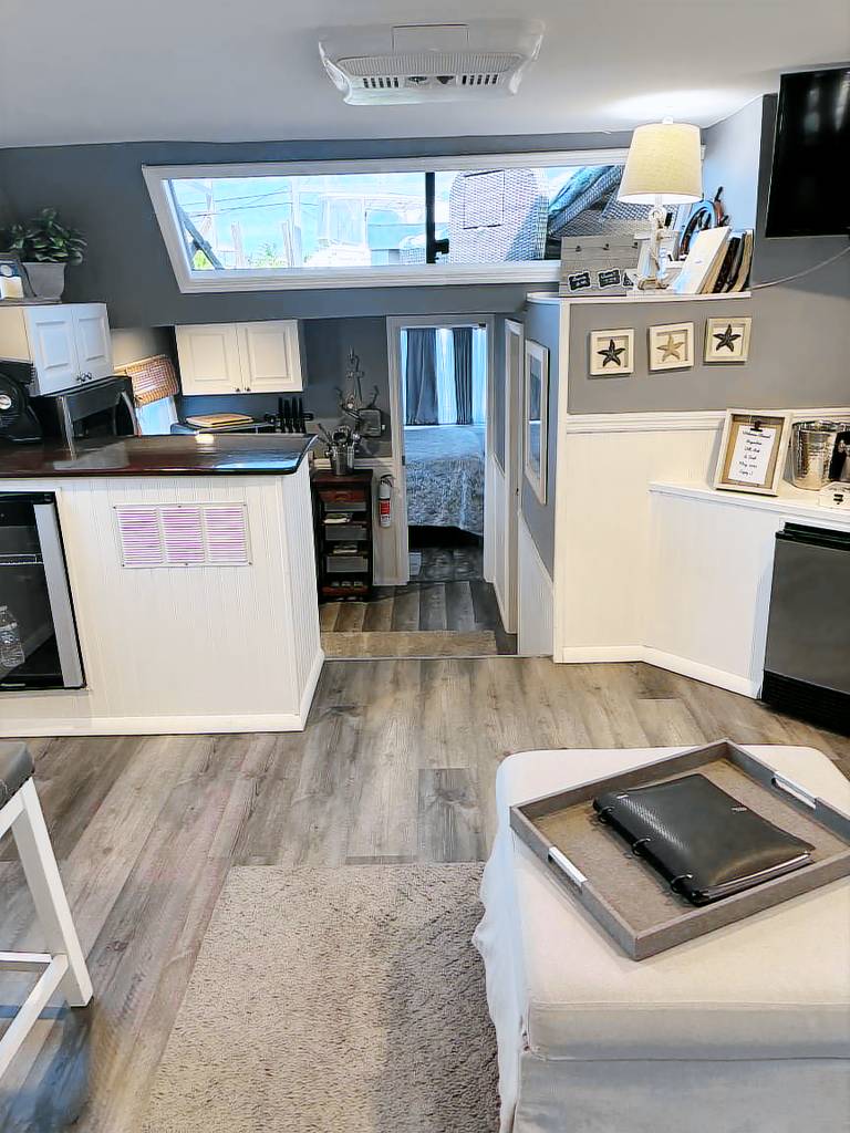 Florida Keys Luxury Houseboat on the water, discover the magic of paradise- WiFi — photo 3