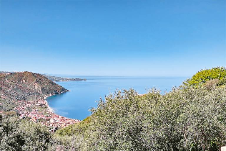 Casa Santo Stefano – Panoramic Villa with Sea and Mountain Views — photo 5