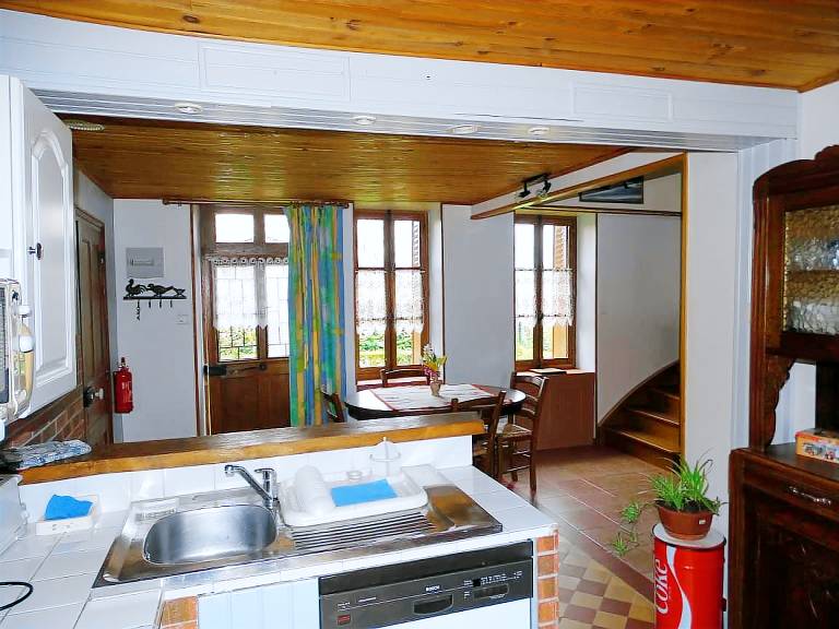 Gite with patio & yard | Pets are welcome — photo 2