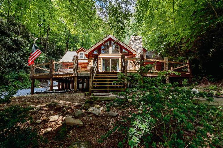 Cabin Cashiers