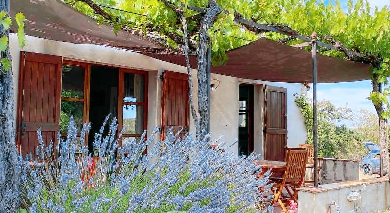 FERME DU MOULIN ROUX- 2 superbes appartements- 2cbres chacun- classe 3 etoiles, climatises — photo 4