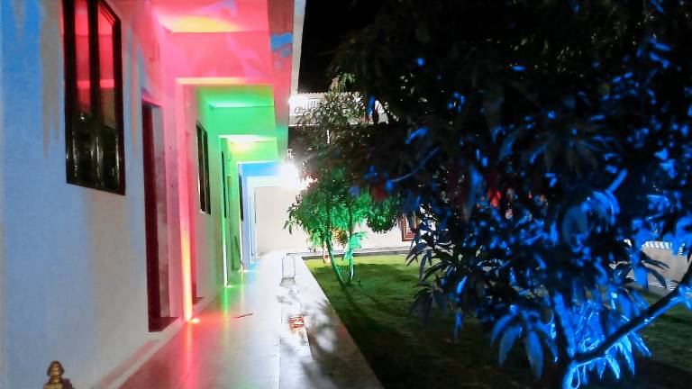 Bed and breakfast Badlapur
