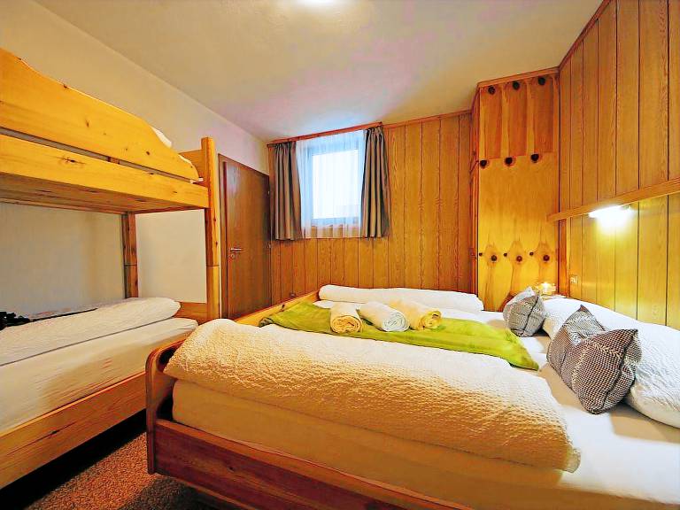 Ferienwohnung mit Hund in Kolfuschg, Corvara für max. 4 Personen Ferienwohnung mit Hund in Kolfuschg, Corvara für max. 4 Personen