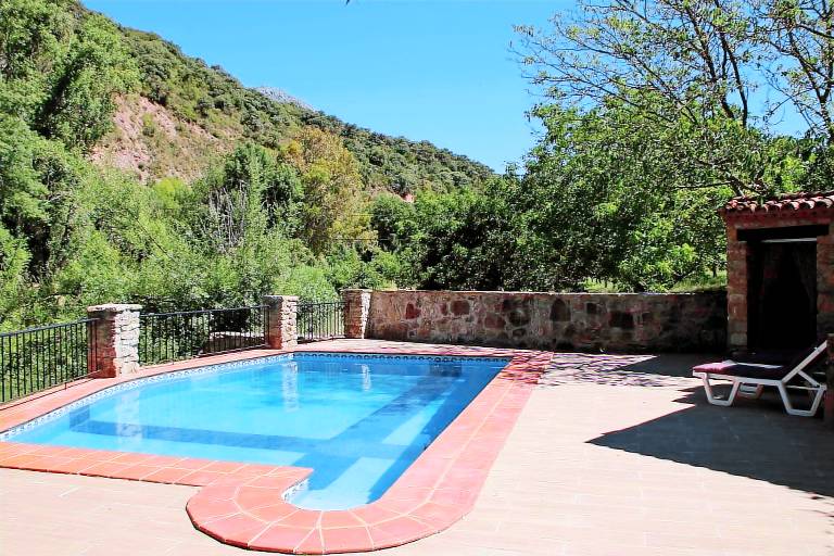 House  Benalauría