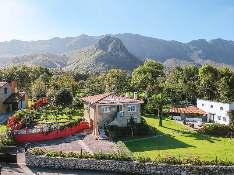Casa Llanes