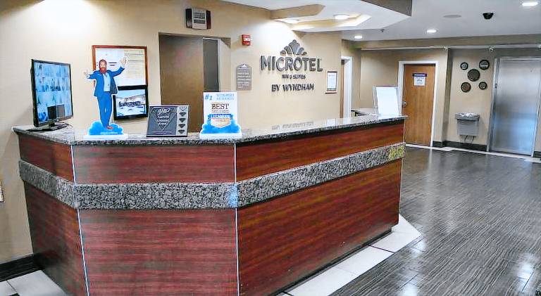 Microtel Inn & Suites by Wyndham Lithonia/Stone Mountain — photo 4