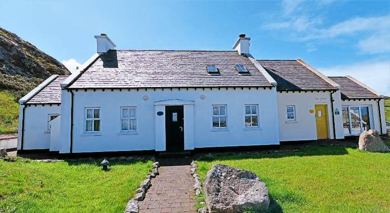 Fishermans Village with Sea Views