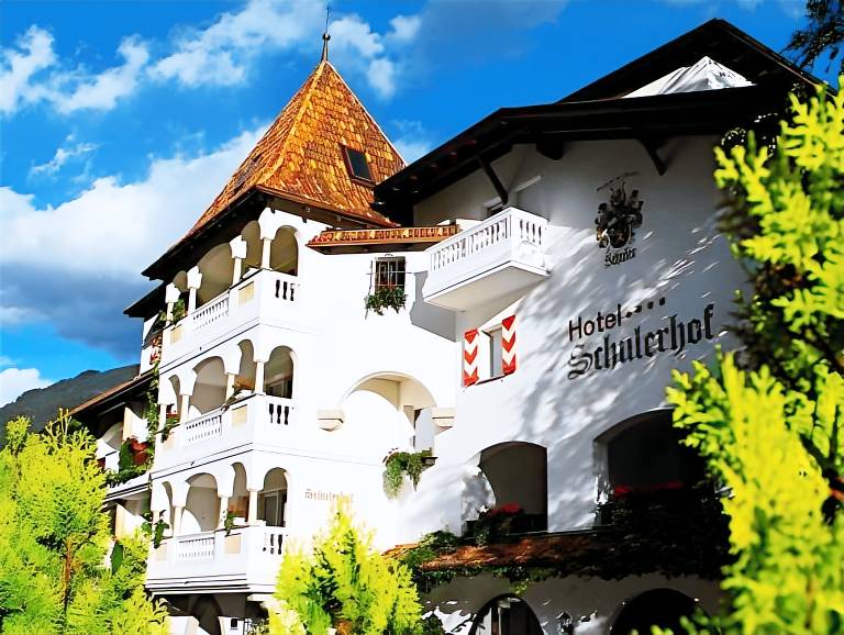 Vitalpina Hotel Schulerhof in Parcines