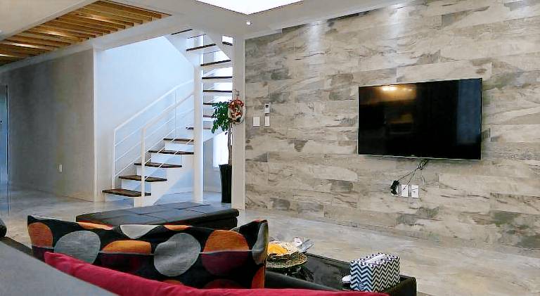 165 m&sup2; Ferienhaus