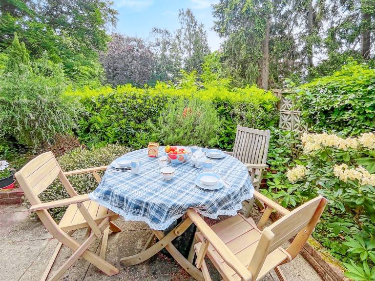 Cottage Dorking