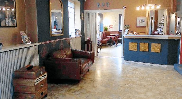Logis Hotel AMBROISE — photo 4