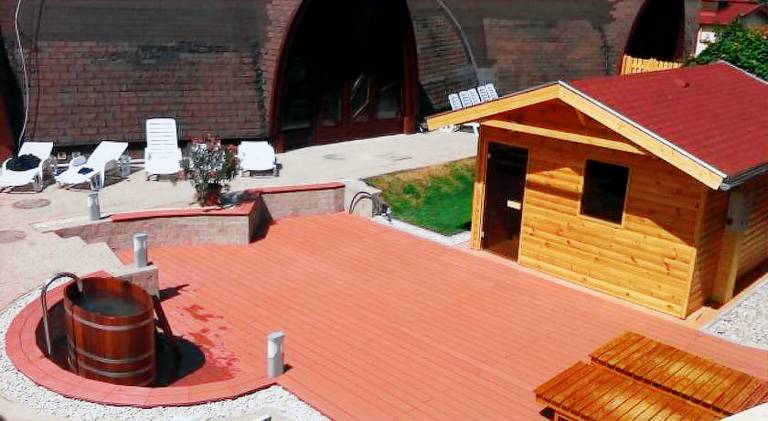 Apartment with terrace, heated pool & sauna | Good for workation — photo 4