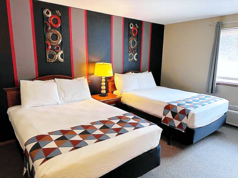 Lodge  Packwood