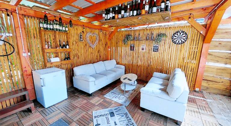 Nice villa with jacuzzi | Pets are welcome — photo 4