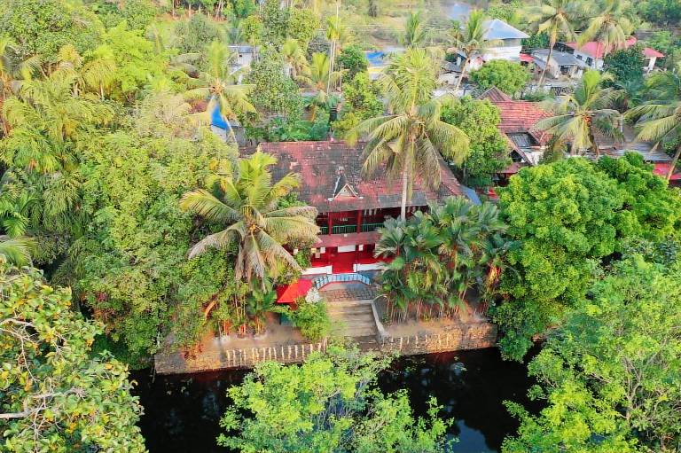Resort  Pulikkuttusseri
