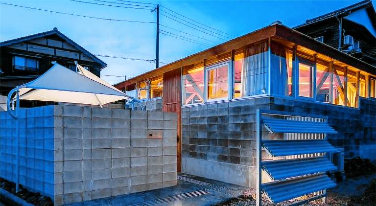 Villa with hot tub — photo 4
