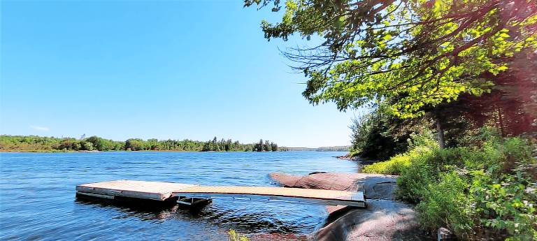 Cottage  Whitestone