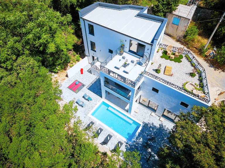 Villa Modruna with Pool and Wellness — photo 2