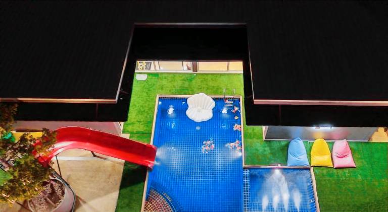 Villa with barbeque, terrace & private pool | Suitable for remote work — photo 3