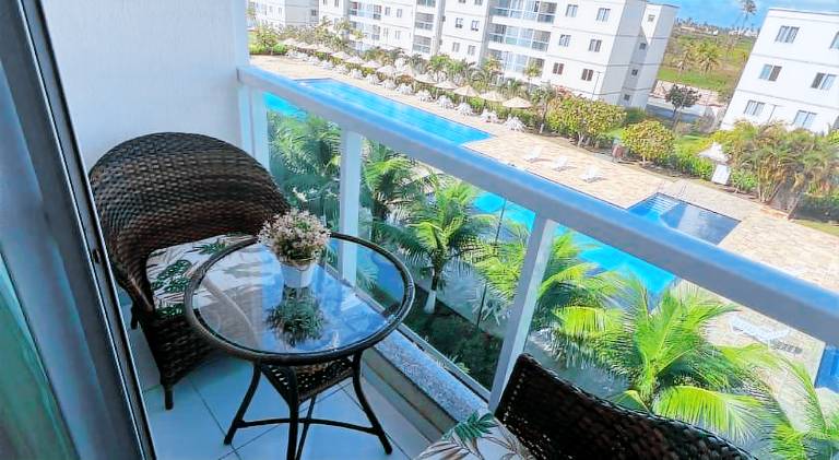 Apartment with pool — photo 4