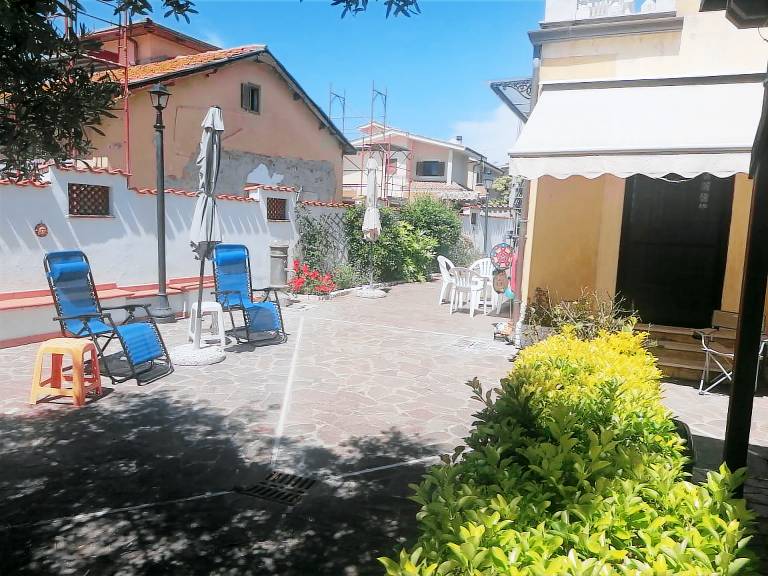 Villa with terrace, garden & barbecue | Sea view — photo 5