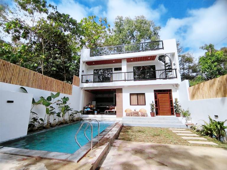 Villa  Antipolo