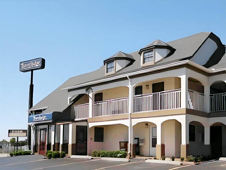Travelodge by Wyndham Norman in Norman, OK
