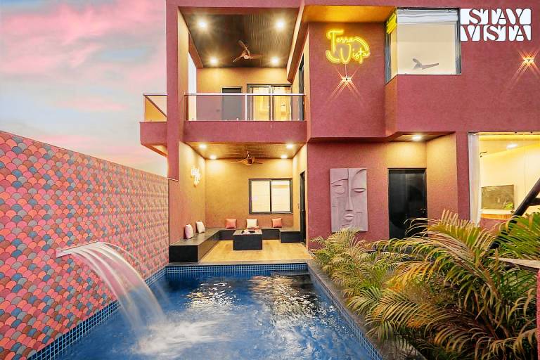 464 m&sup2; Villa