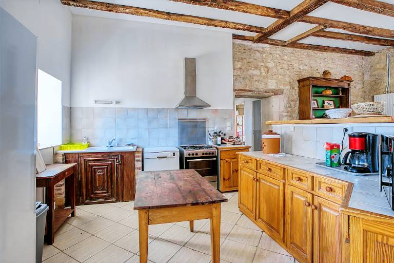 La Petite Cour – Spacious House with Shared Pool in the Heart of Périgord — photo 5