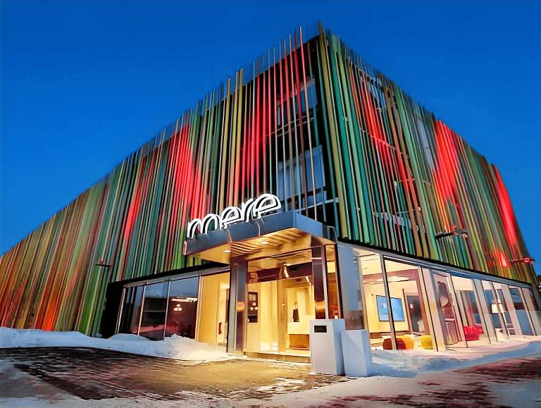 Mere Hotel in Winnipeg, MB
