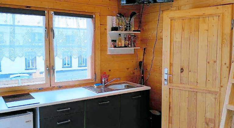 Chalet with 2 rooms for 6 persons — photo 4