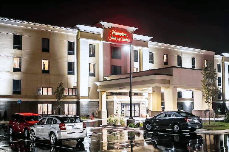 Hampton Inn & Suites Lansing West