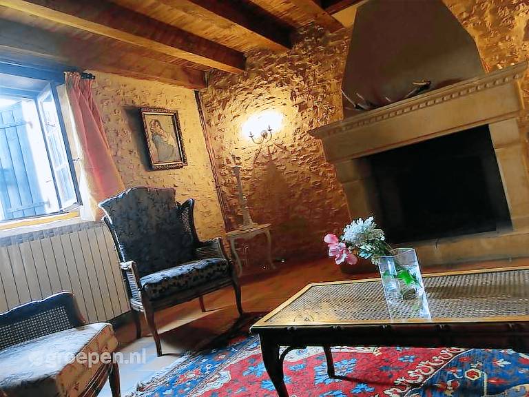 House with private pool & patio | Pets are welcome — photo 3