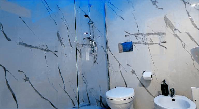 Holiday apartment with hot tub — photo 3