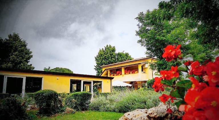 Farm with garden, terrace & BBQ — photo 3