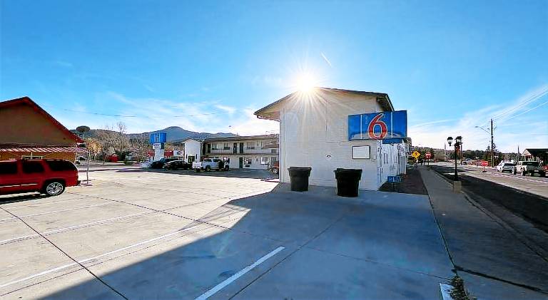 Motel 6 Williams, AZ – Historic Route 66 — photo 4