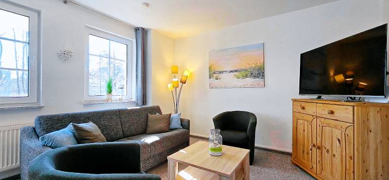 moderne strandnahe 3-Zimmer-Ferienwohnung für bis 5 Pers. mit WLAN — photo 2