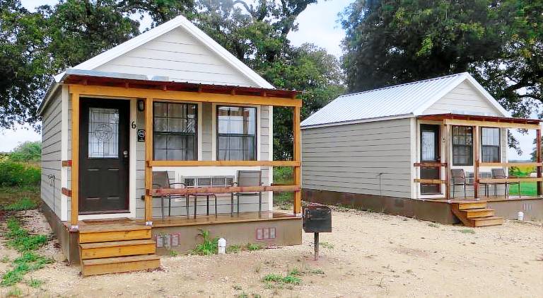 All Tucked Inn Cabins 2 — photo 3