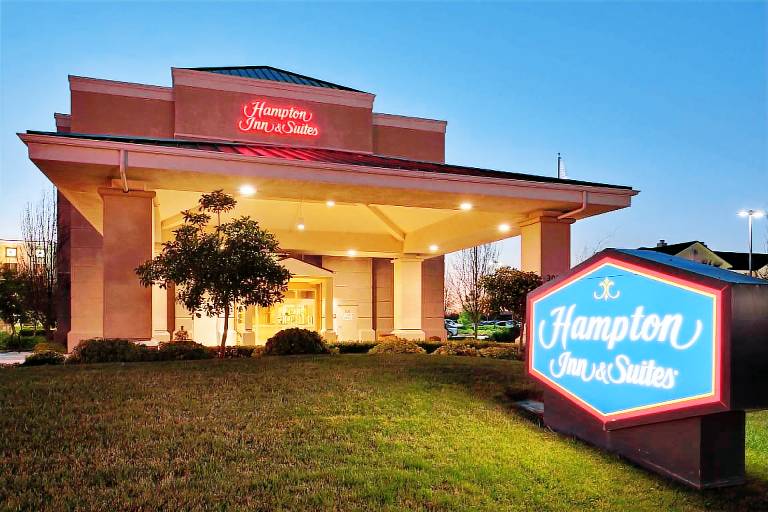 Hampton Inn & Suites by Hilton Sacramento-Airport-Natomas in Sacramento, CA