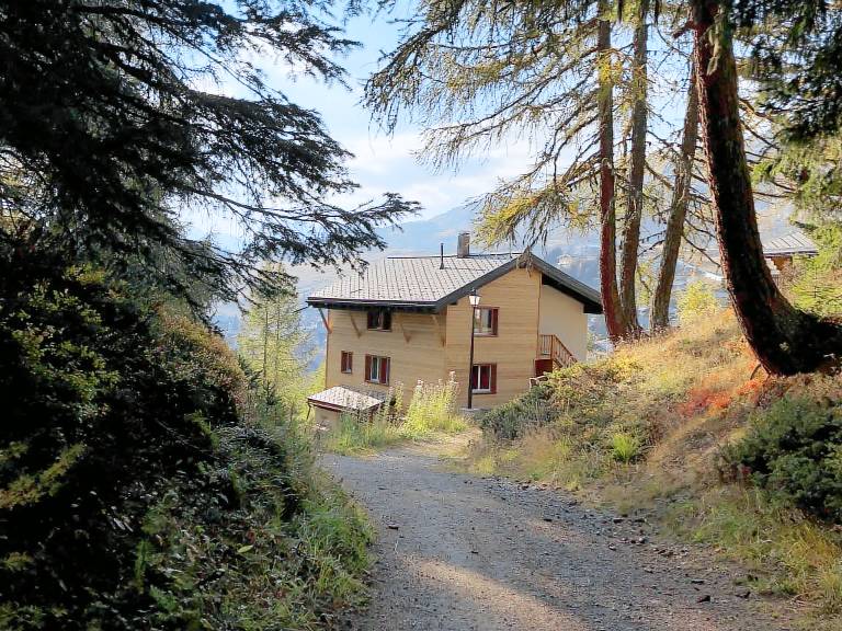 Holiday apartment on the edge of the woods, Chalet Tilly — photo 2