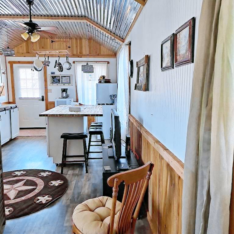 Cottage Whitesboro