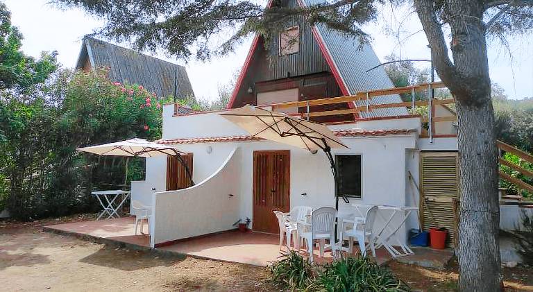 Apartment with barbeque & yard | Next to the beach | Pet-friendly in Peschici
