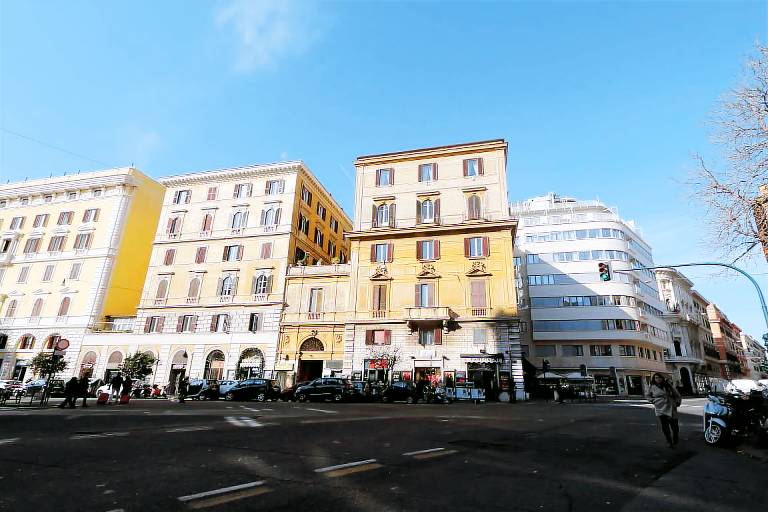 Flavia 29 Amazing 2 Bdr Flat With Terrace -rome — photo 4