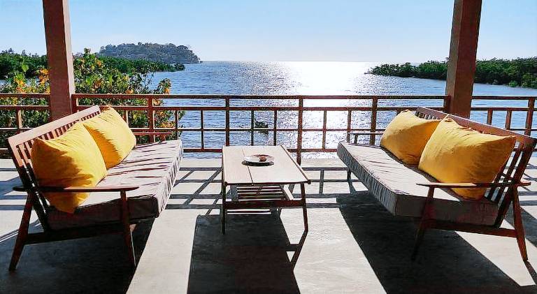 Family-oriented lodge with grill, terrace & pool | Dogs allowed — photo 3