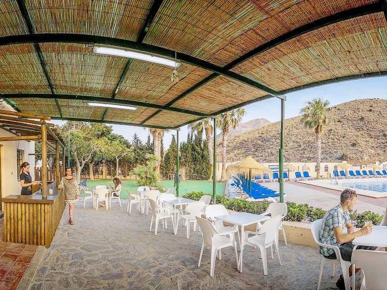 Tent with pool, patio & jacuzzi — photo 4