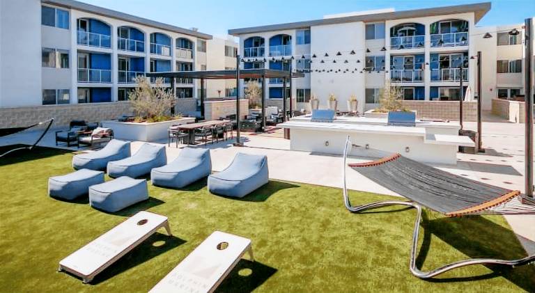 The Nautilus Waterfront Retreat Marina View, Pool Sauna Gym Jacuzzi — photo 4
