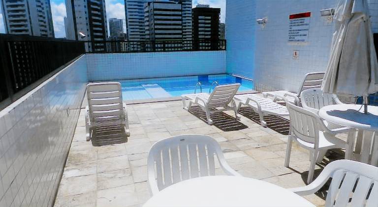 Holiday apartment with pool — photo 5