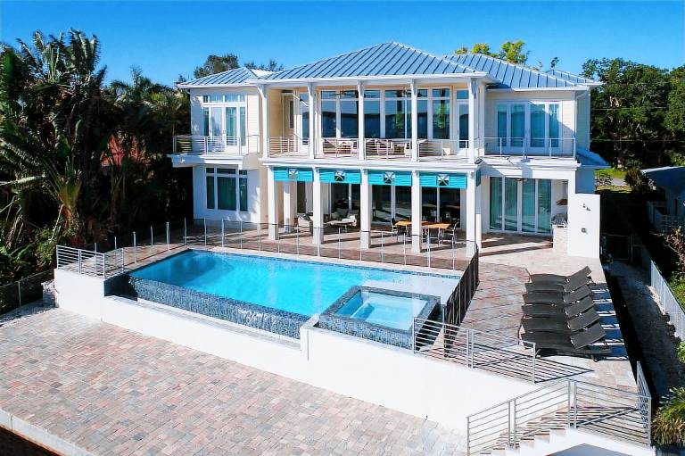 House Caloosahatchee